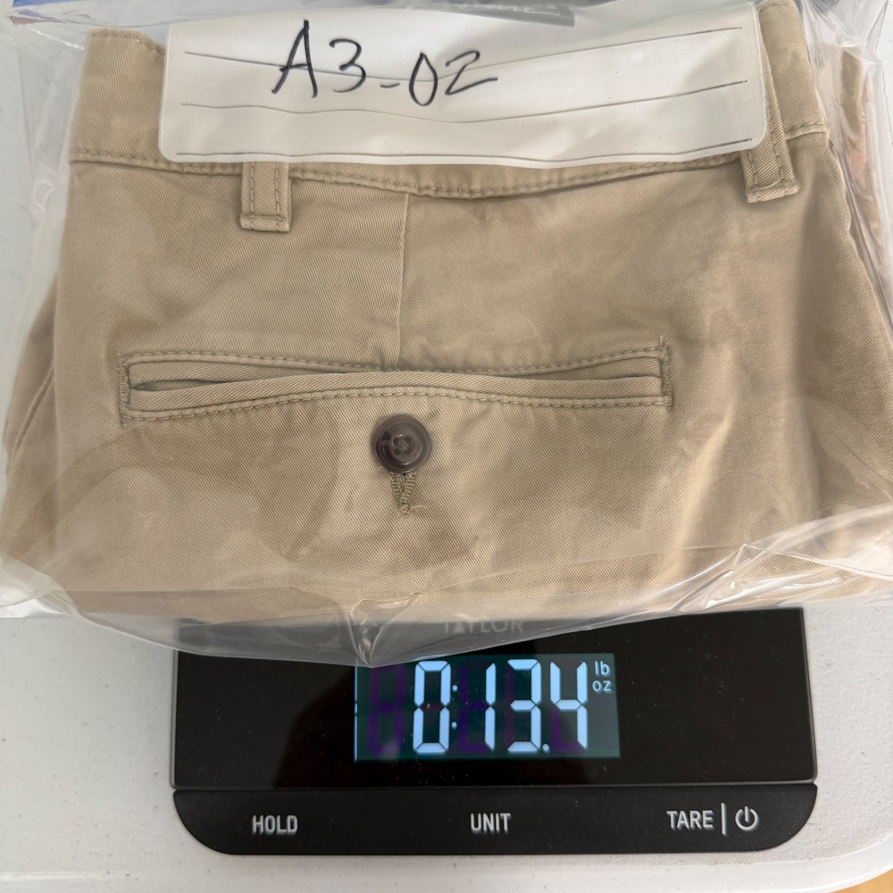 LL Bean Mens 33 Khaki Chino Shorts Standard Fit Tan Stretch Casual Outdoor - Picture 10 of 10